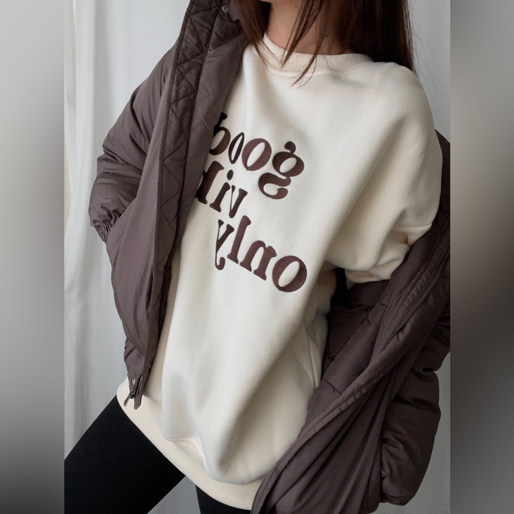 VIBES SWEATSHIRT 🆕 — In Cream - Picture 5 of 7